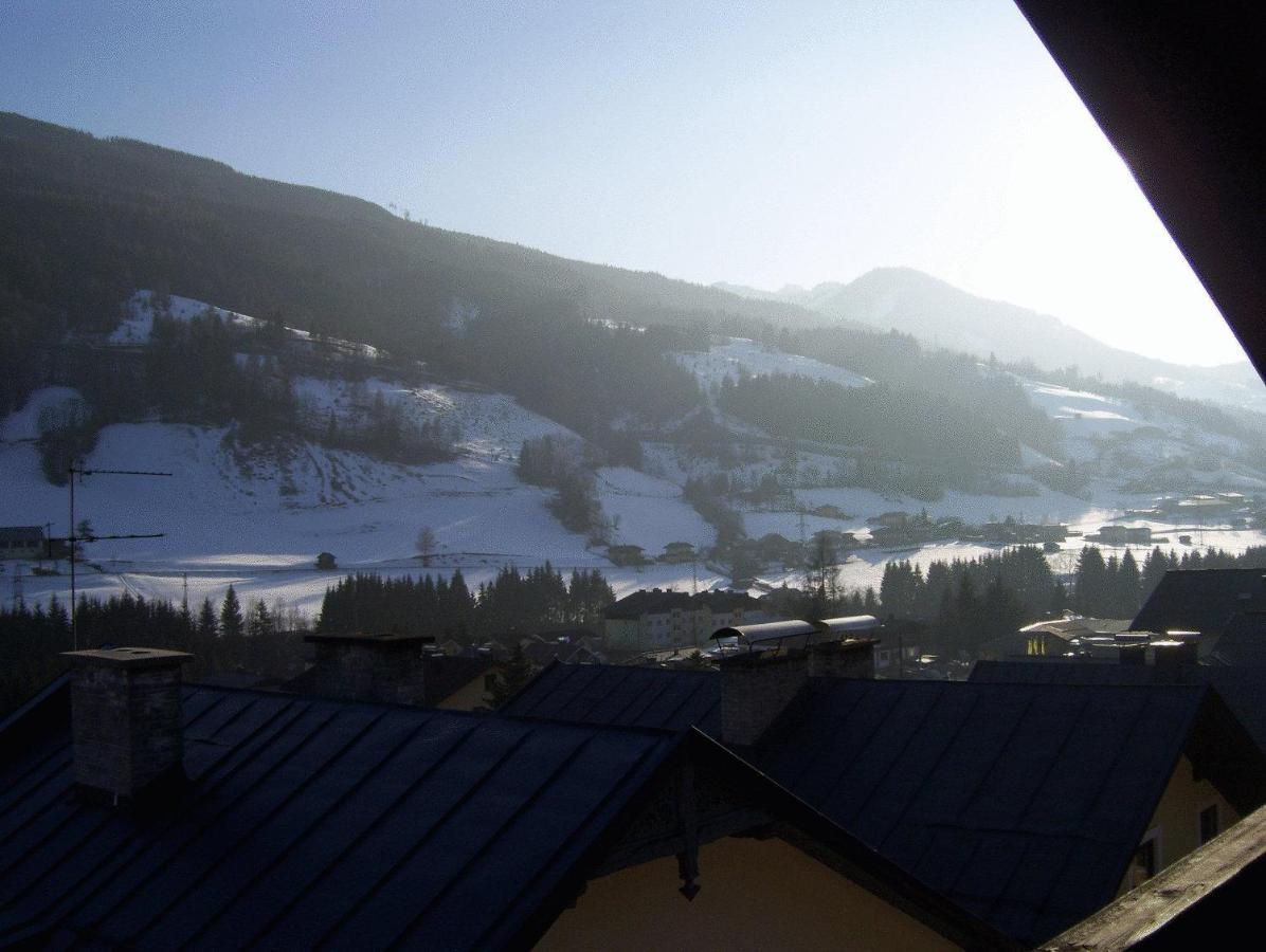 Gasthof Zur Post タクセンバッハ エクステリア 写真