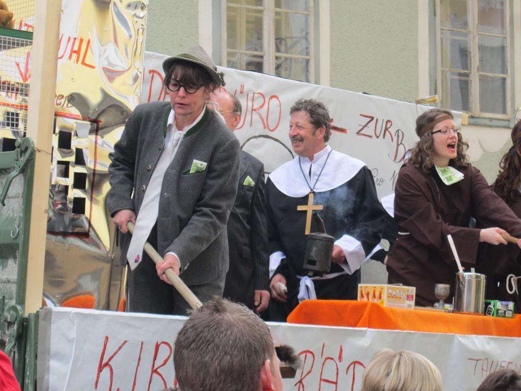 Gasthof Zur Post タクセンバッハ エクステリア 写真