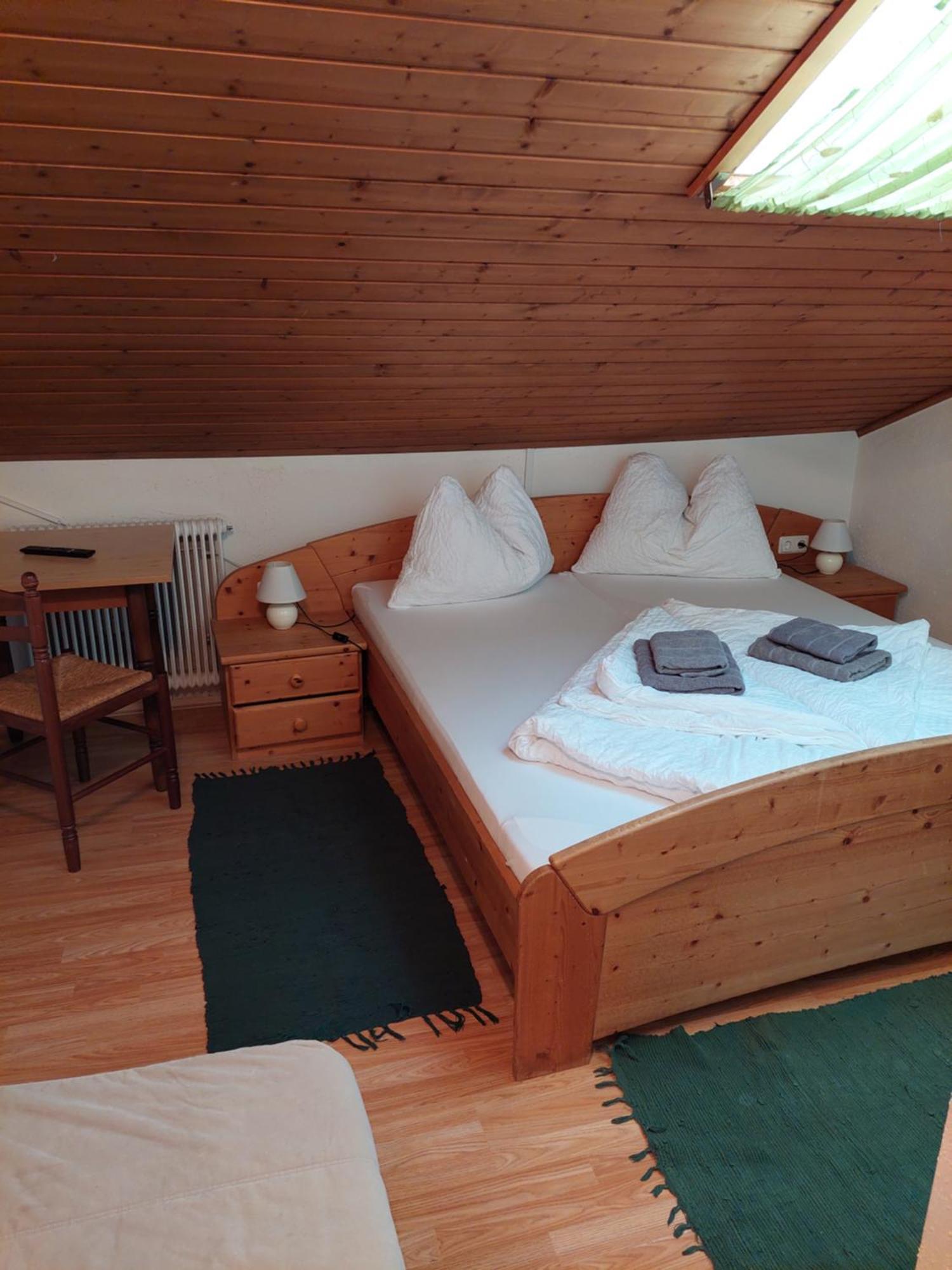 Gasthof Zur Post タクセンバッハ 部屋 写真