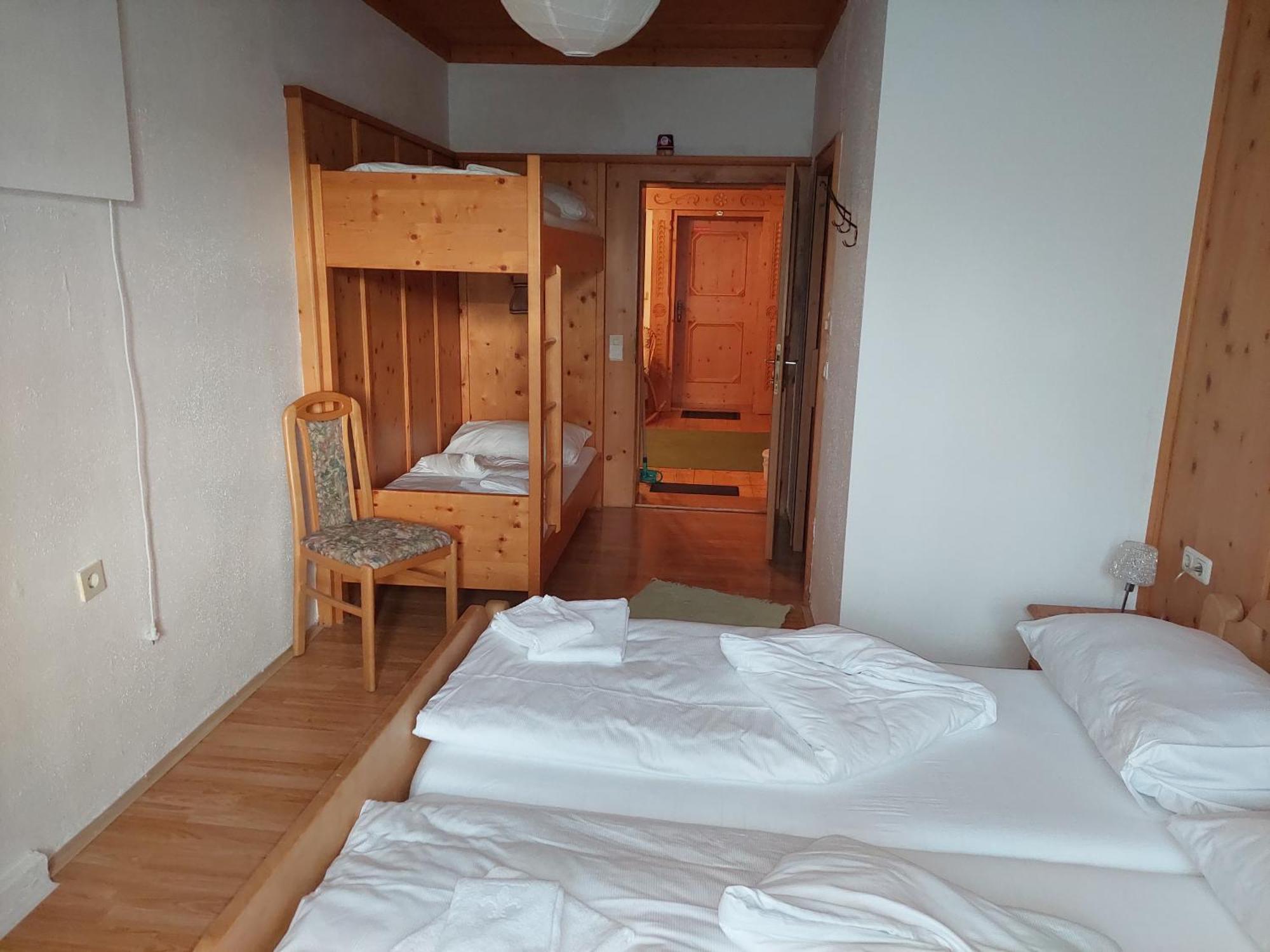 Gasthof Zur Post タクセンバッハ 部屋 写真
