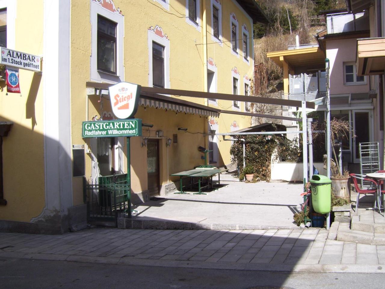 Gasthof Zur Post タクセンバッハ エクステリア 写真